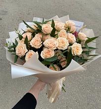 Букет Кремовые розы Латте в Аргуне