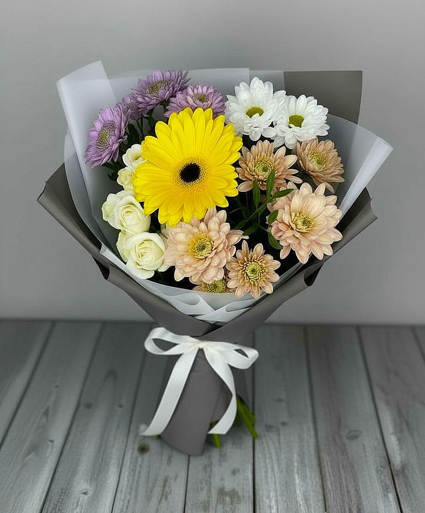 Букет цветов из: Розы, Герберы и Хризантемы в Аргуне