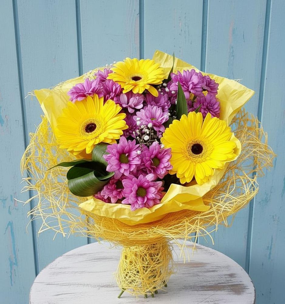 Букет цветов из: Хризантемы и Герберы в Аргуне