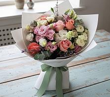 Букет цветов из:  Розы, Лизиантусы и Гвоздики в Аргуне